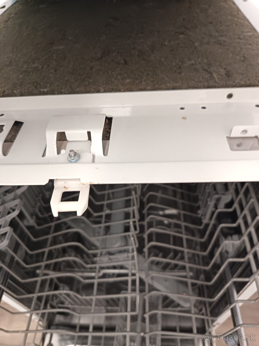 Umývačka riadu 45 vstavaná - 8