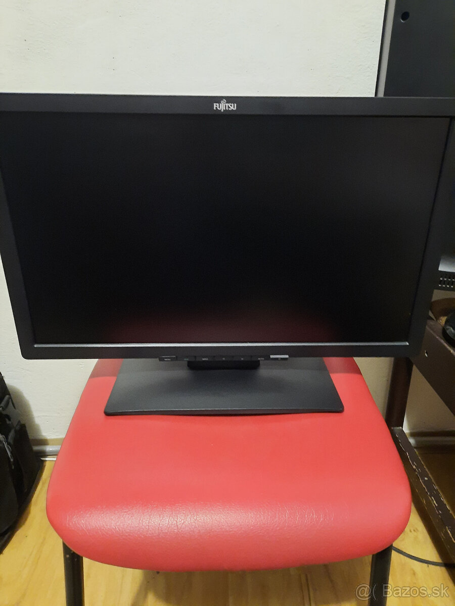 Monitory LCD 22" - 8