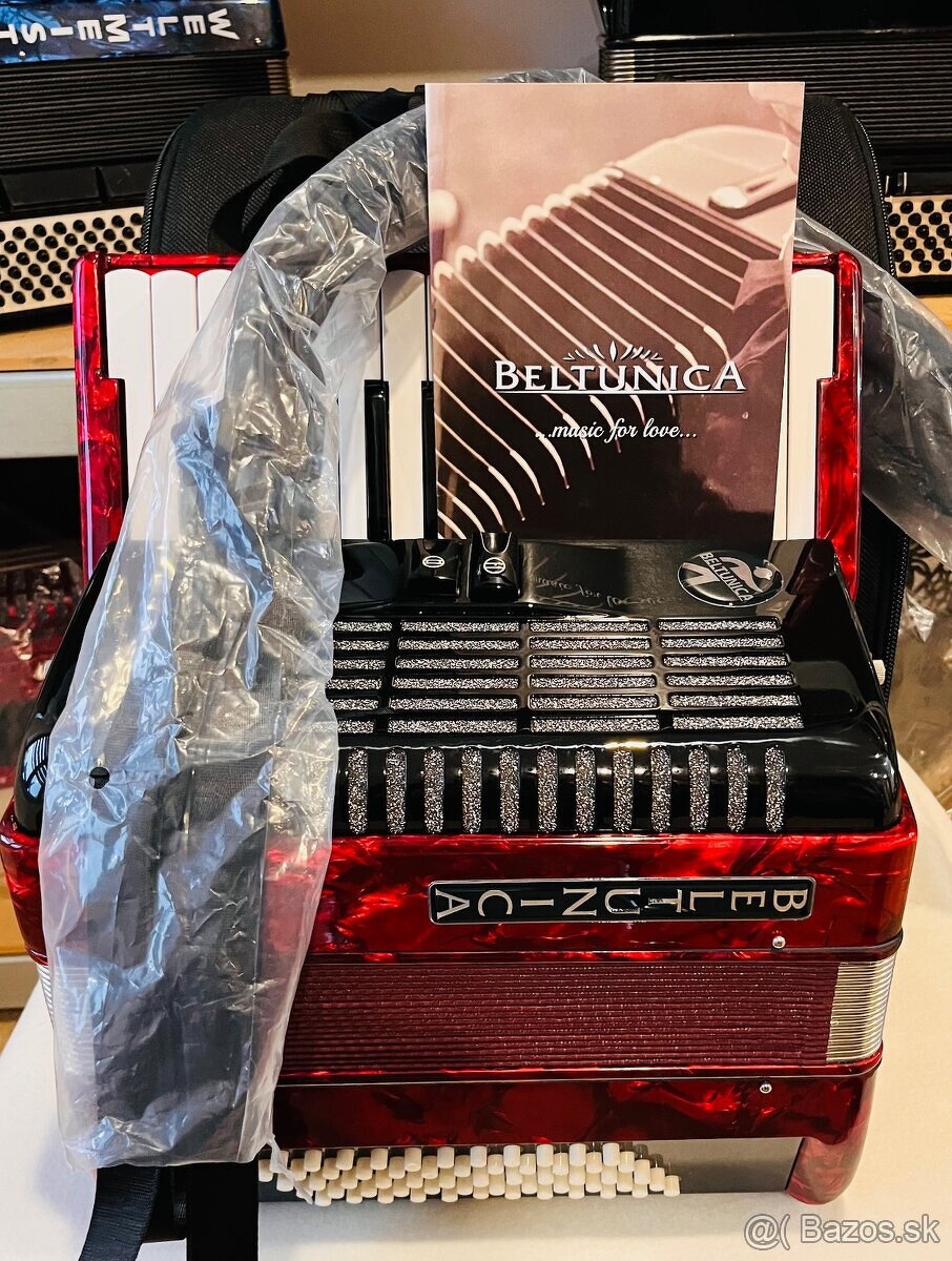 Predám nový akordeón BELTUNICA Vivaldi- De Luxe 60 basový- n - 8