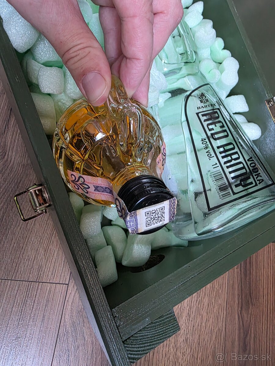 RED ARMY SAMOPAL 40% 1,2L DREVENÁ KAZETA - 8