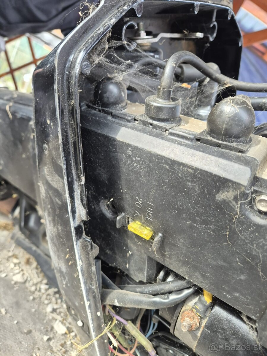 motor na čln - 8