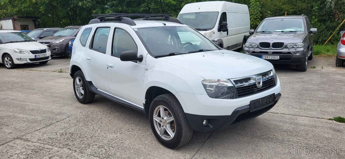 Dacia Duster 1.6i benzin 4x4 MT/6 - 8