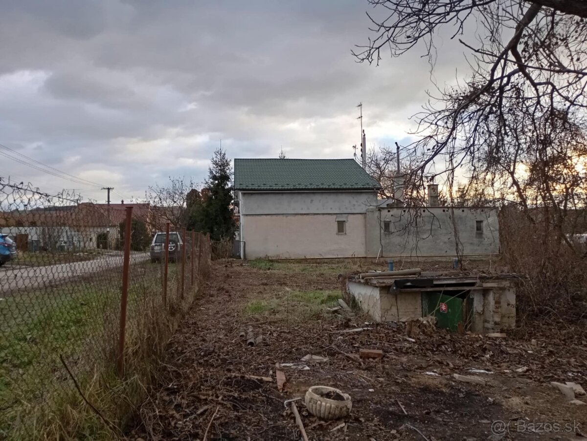 NA PREDAJ RODINNÝ DOM LEHOTA PRI NITRE - 8