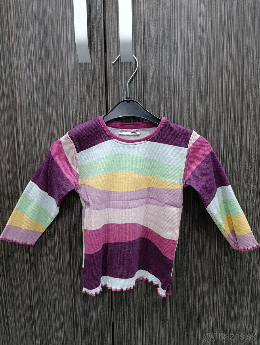 9 ks tričká. Veľkosť 92 .cena 7€ - 8