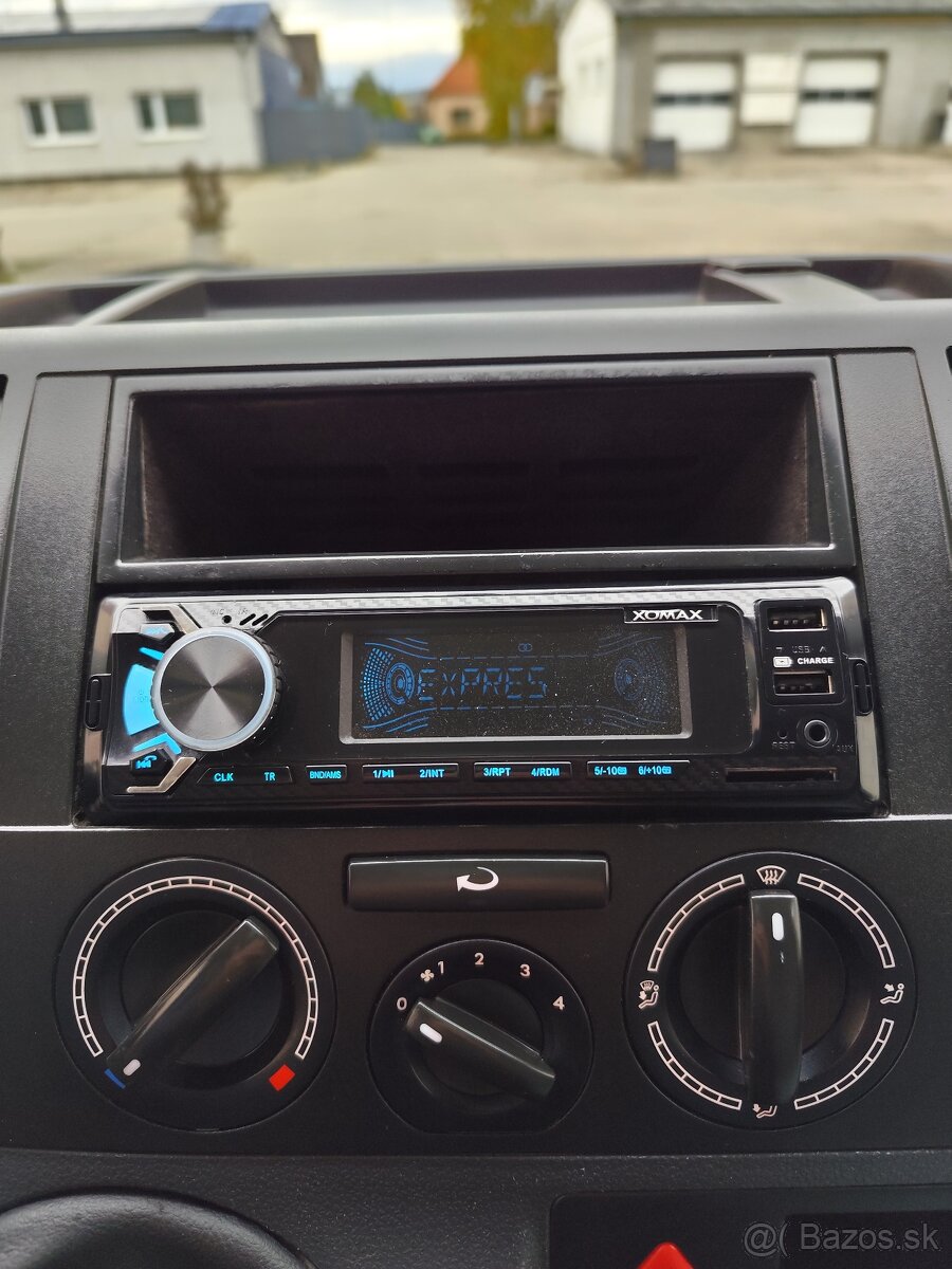 vw Transporter T5 1.9 TDi - 8