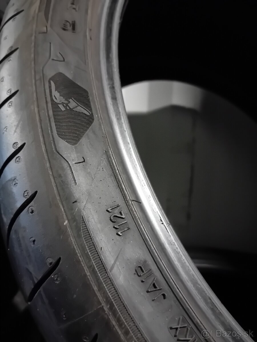 305/30R21 Goodyear Eagle F1 - 8