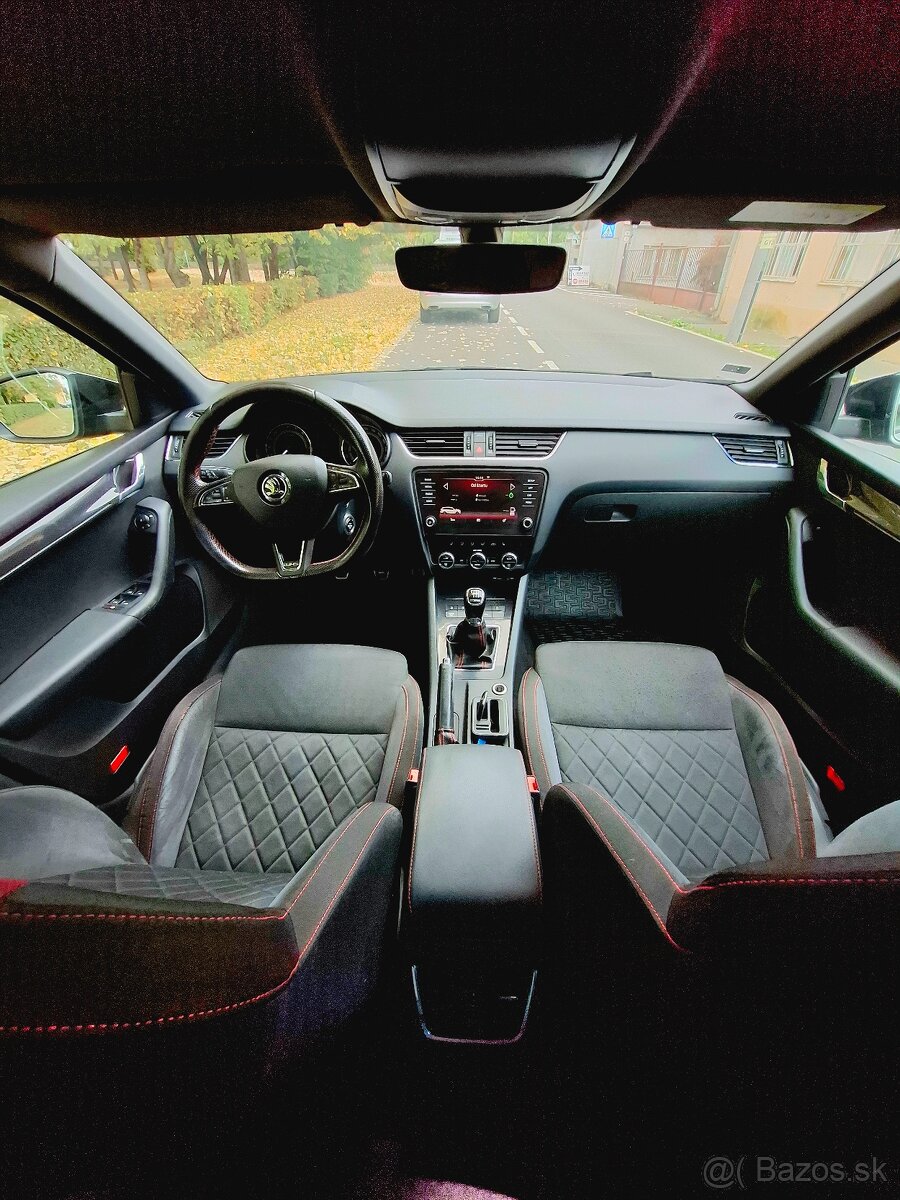 Škoda Octavia Combi 2.0 Tdi RS - facelift - 8