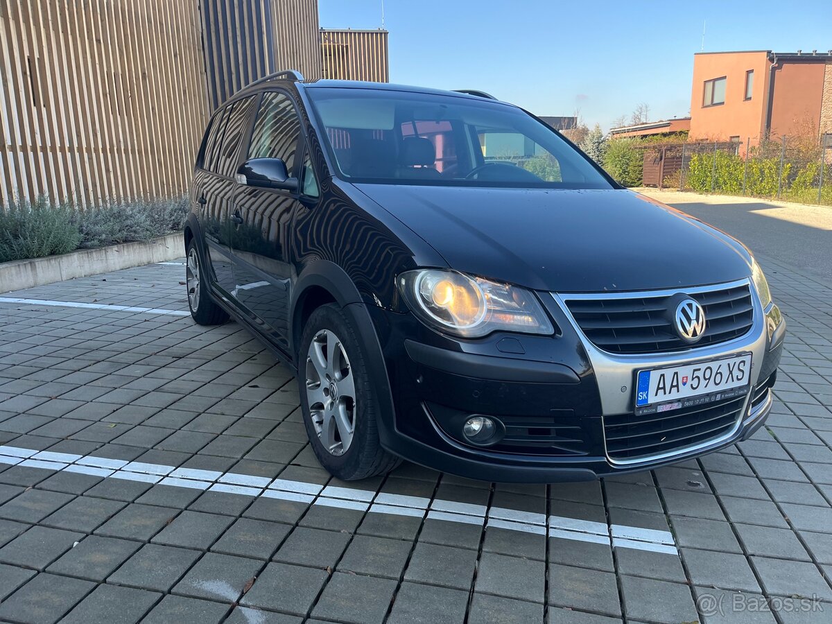 Vw TOURAN Facelift CROSS 1.9TDI - 8