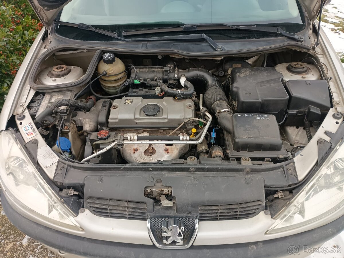 Peugeot 206 - 8