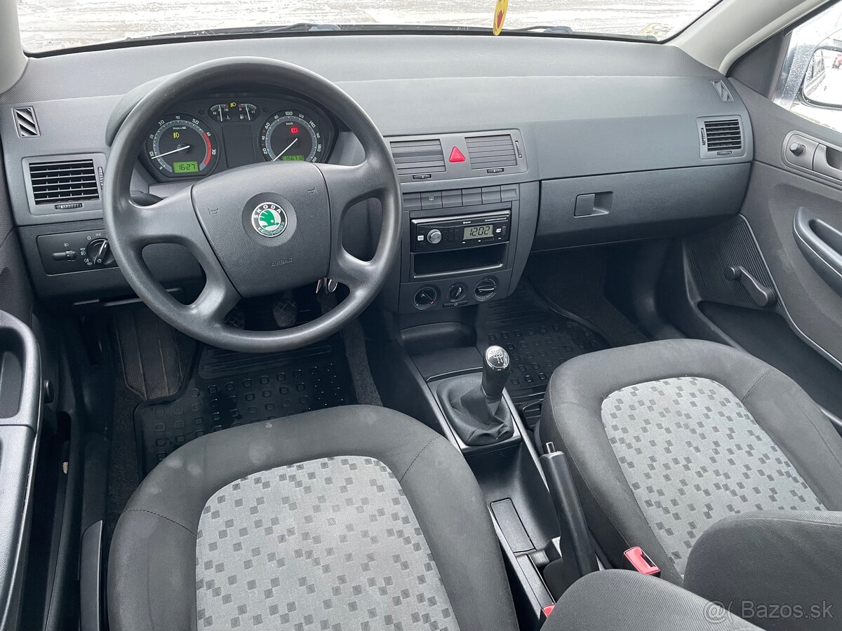 skoda fabia - 8