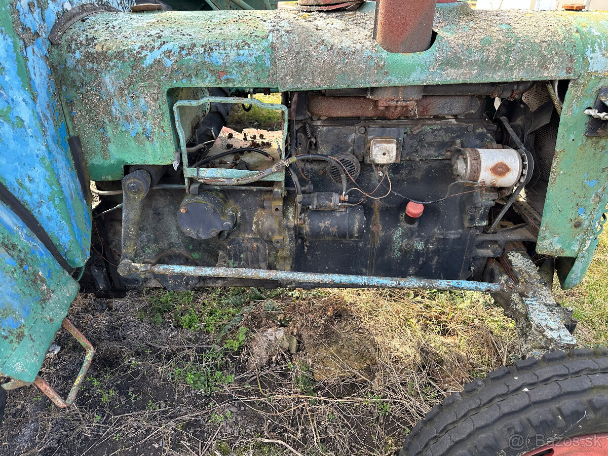 Zetor Super ČSLA - 8