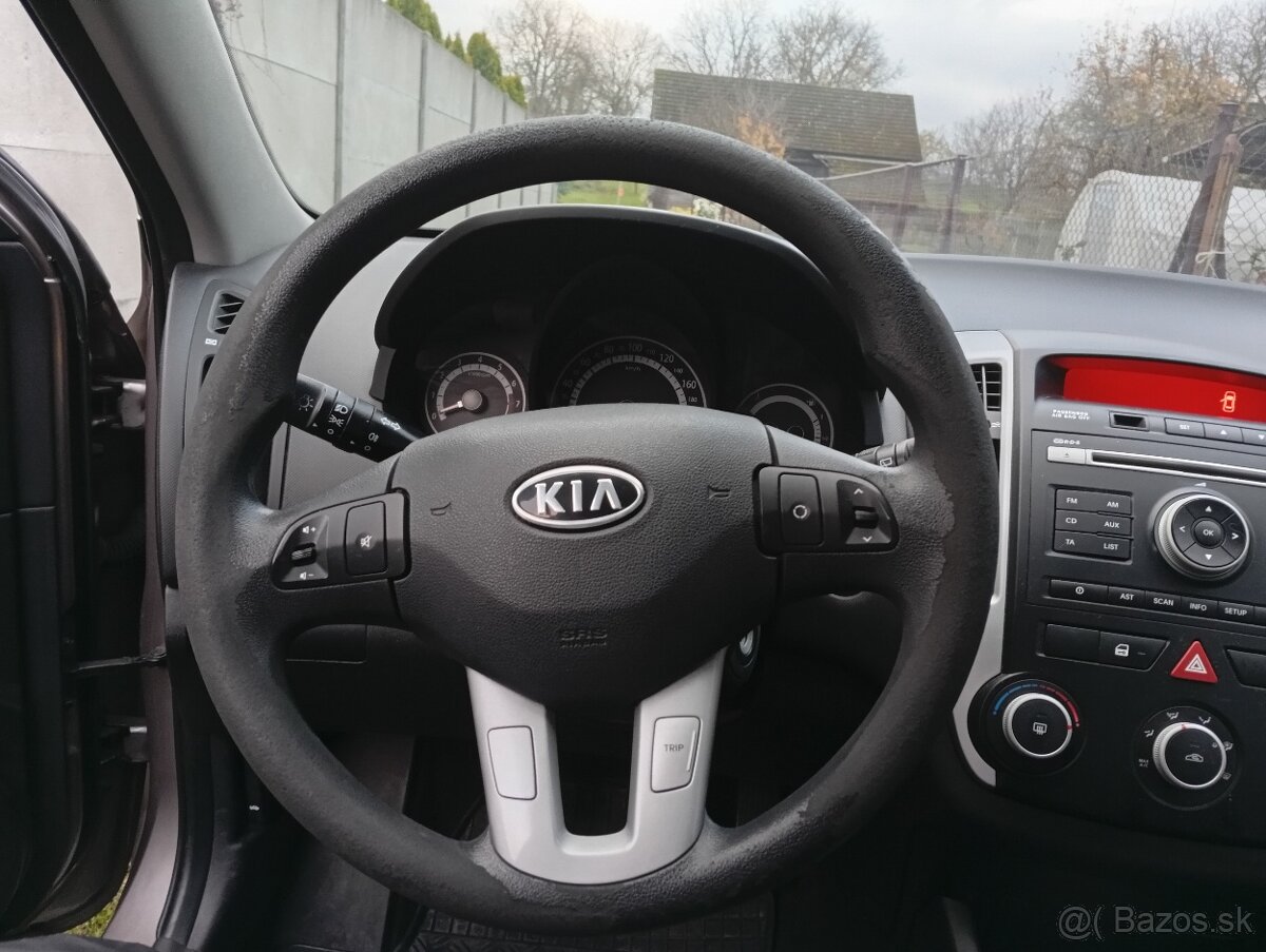 Kia Ceed 1.6 benzin 2011 - 8