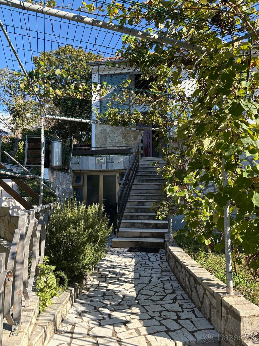 Chorvátsko: Predám apartmánový dom - Klenovica - 8