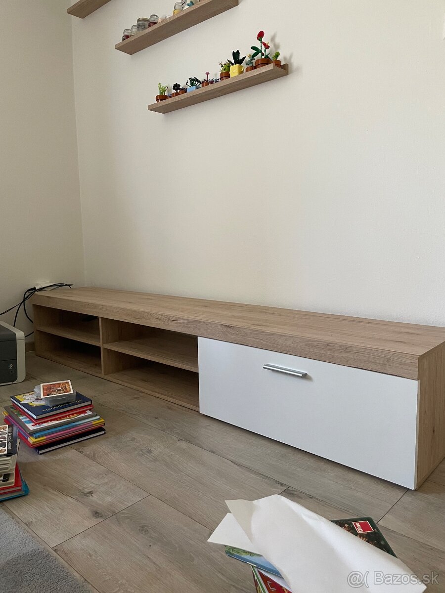 Komoda pod telku - 8