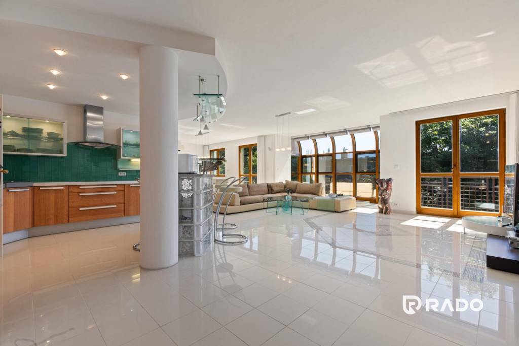 RADO | Staré Mesto | 4i byt 175 m² + 4 balkóny + možnosť 2× - 8