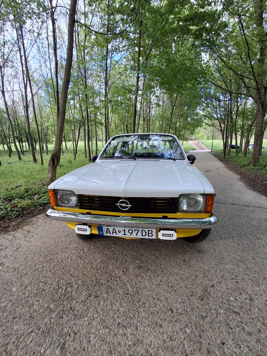 Veterán Opel Kadett 1,0 benzín 1979 - 8