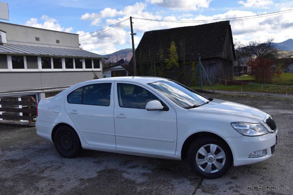 Škoda Octavia 1.6 TDI CR DPF Classic - 8