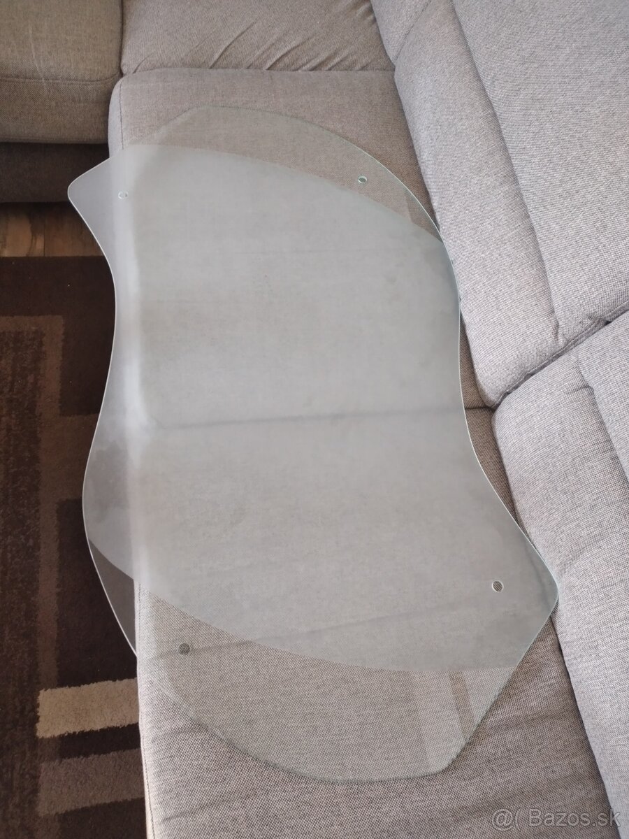 Sklený konferencny stolik - 8