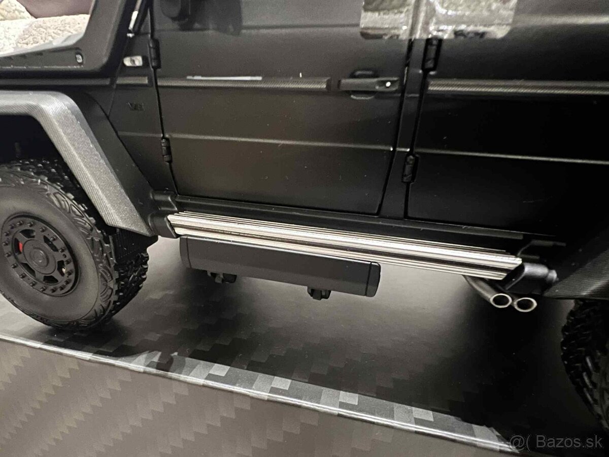 1:18 Mercedes (Almost real) - 8