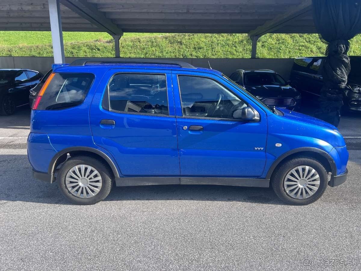 suzuki ignis 1.3i rok 2005 šeda farba modrá, strieborná - 8