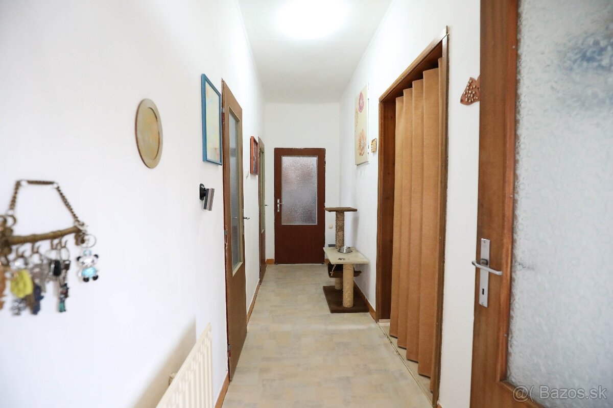 Rodinný dom s dvomi bytovými jednotkami v Trenčíne- Istebník - 8