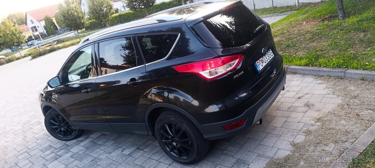 Ford Kuga 2.0 TDCi Duratorq 150k Titanium X AWD A/T - 8
