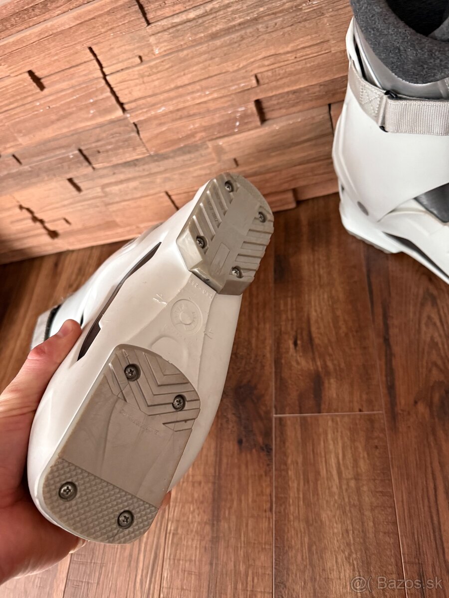 Predám ženské lyžiarky - 8