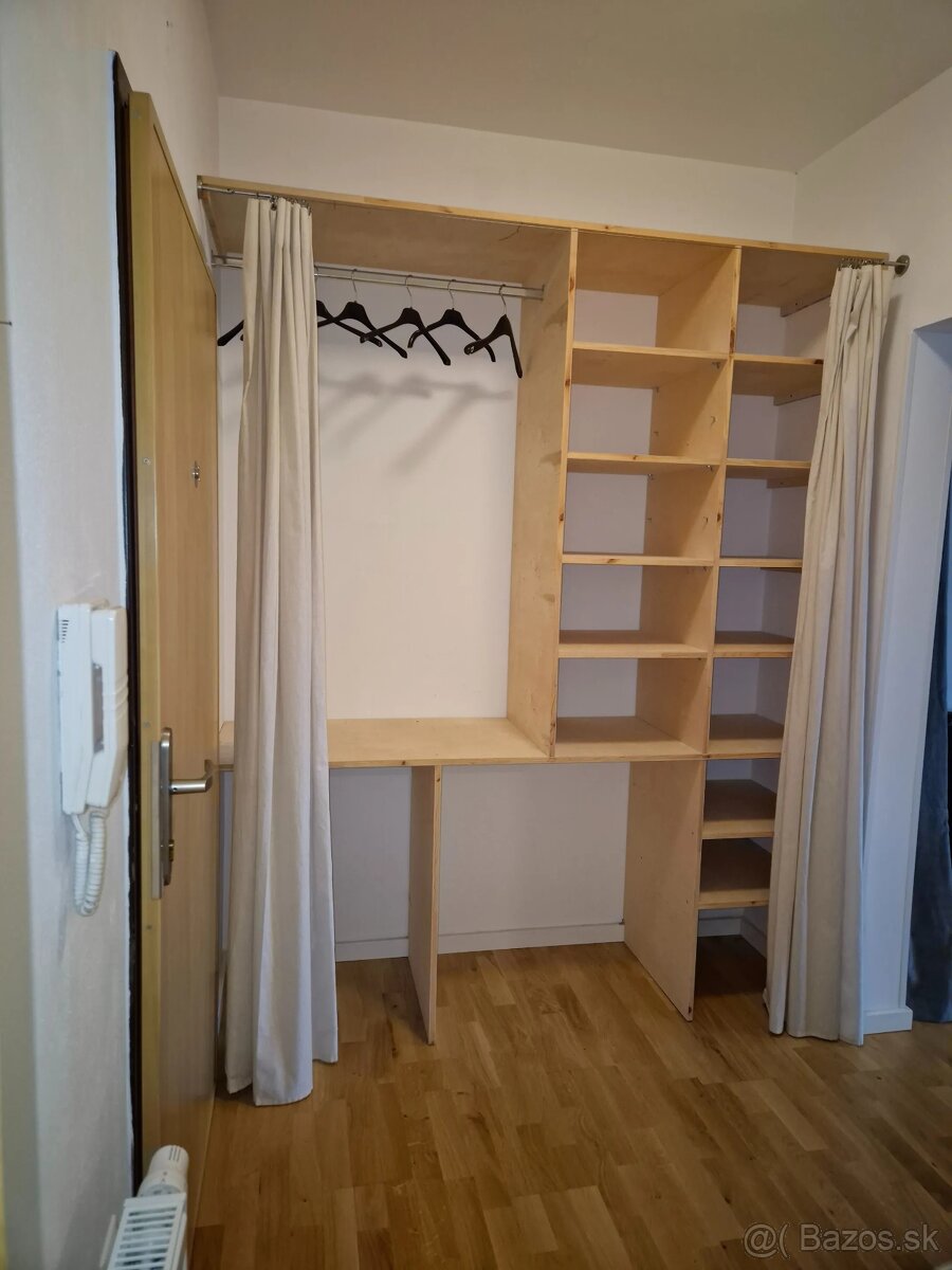 Realitný kancelária REALADR s.r.o. - 8