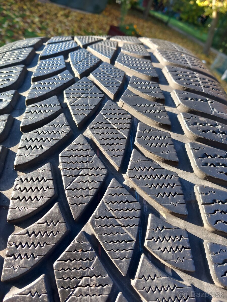 265/40 r20 zimne pneumatiky - 8