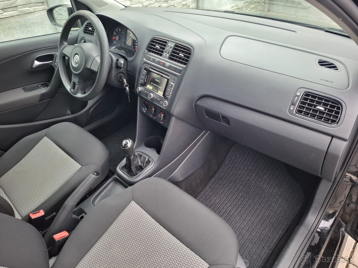 VOLKSWAGEN POLO 1.2 TRENDLINE NAVI - 8