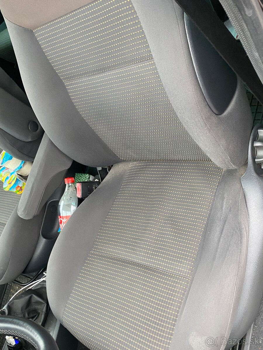 Seat alhambra 2008 1.9tdi 85kw zachovalá bez hrdze čierna - 8