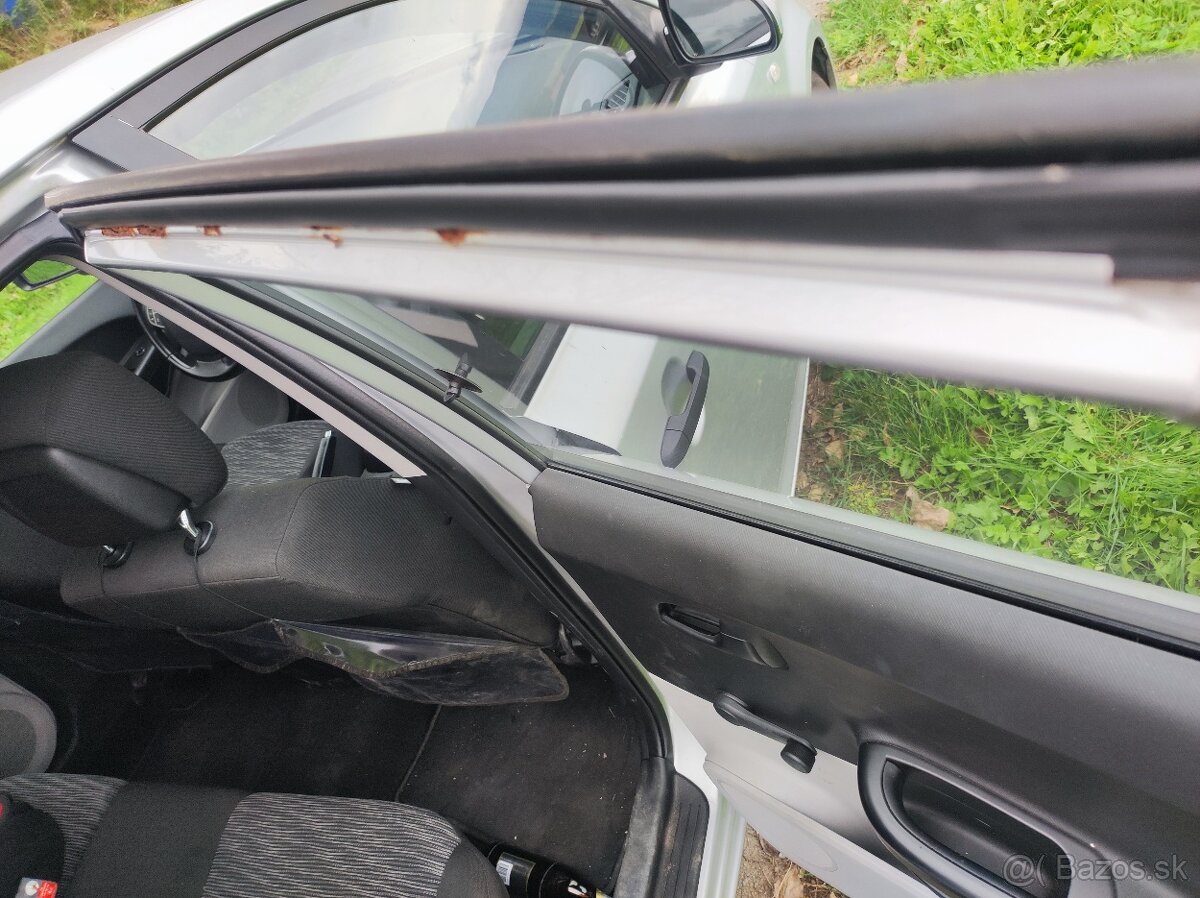 Kia Ceed volajte len ak máte vážny záujem prosím - 8