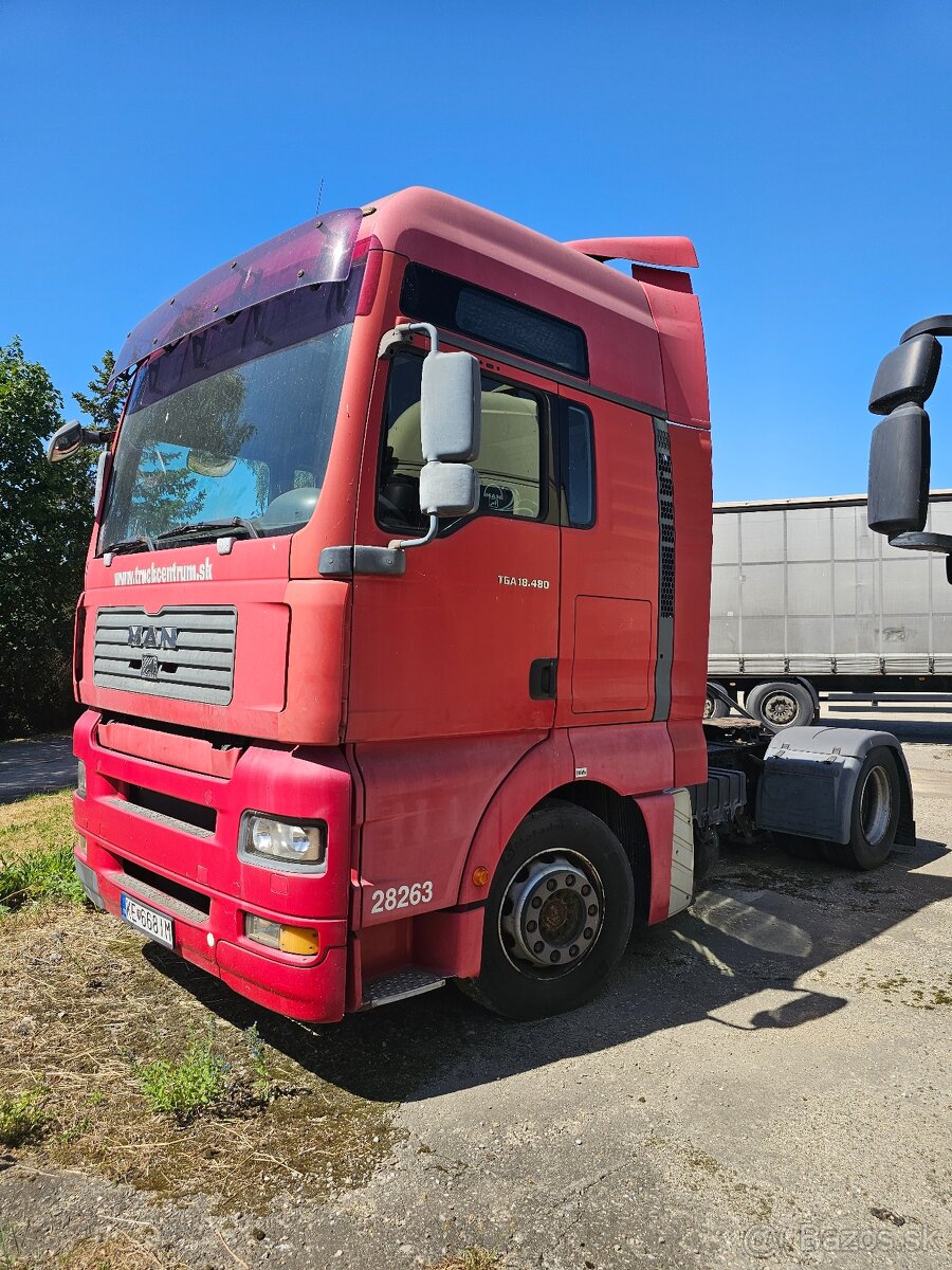 Výpredaj skladových zásob tahač, náves, odťahovka, kombajn - 8