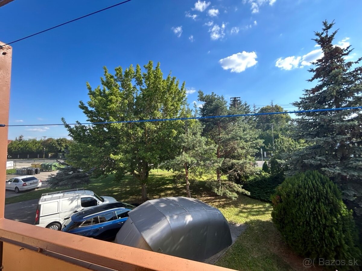 4-izbový byt pre študentov – 15 minút od Nitry (3–6 osôb) - 8