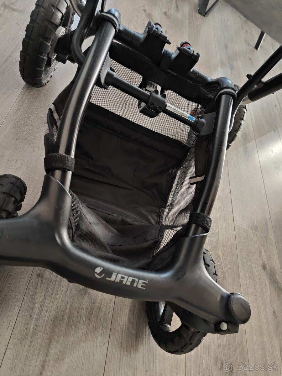 Predám trojkombináciu kočíka JANĚ - 8