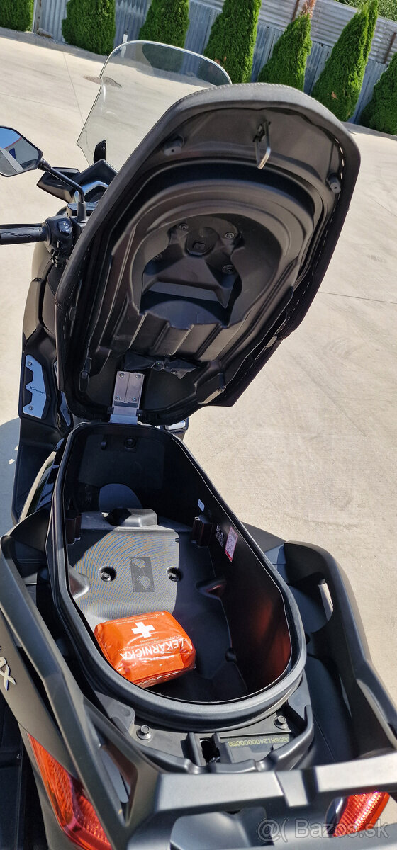 Yamaha X-MAX 400, Iron Max, Xmax - 8