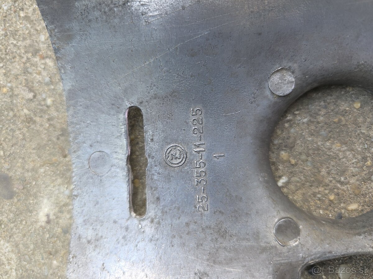 Kryt karburátora - 8