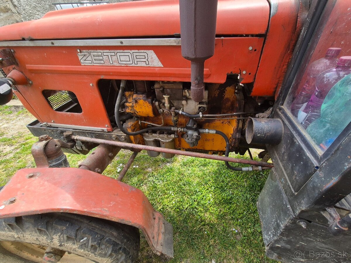 Traktor zetor 6911 - 8