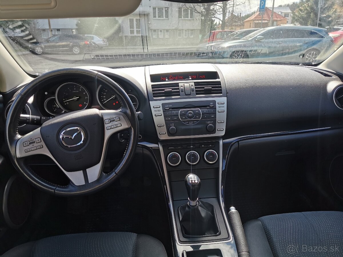 Mazda 6 - 8