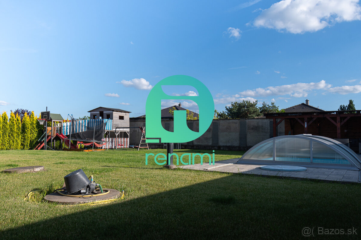 Priestranný 5 izb. Rodinný #Dom + #bazén a #garáž v Malých L - 8