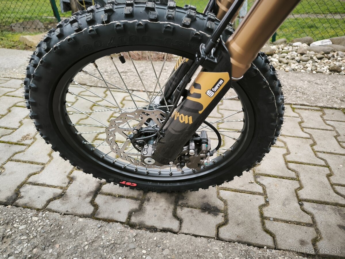 Sur Ron Ultra Bee 21,5 kW NOVÁ - 8