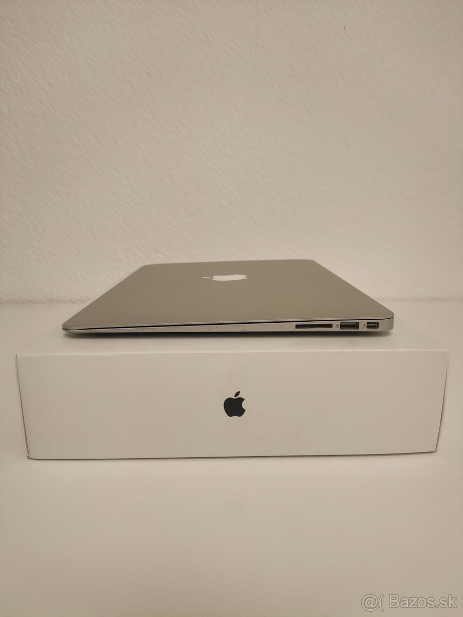 MacBook Air 2015 | i7 • 8GB • 256GB SSD - 8