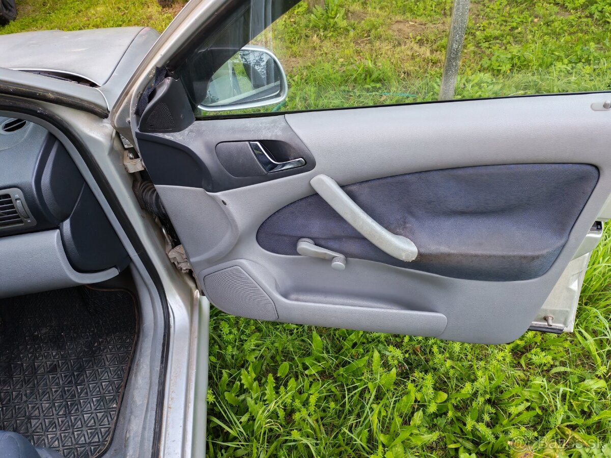 Octavia 1 1,6 74 KW - 8