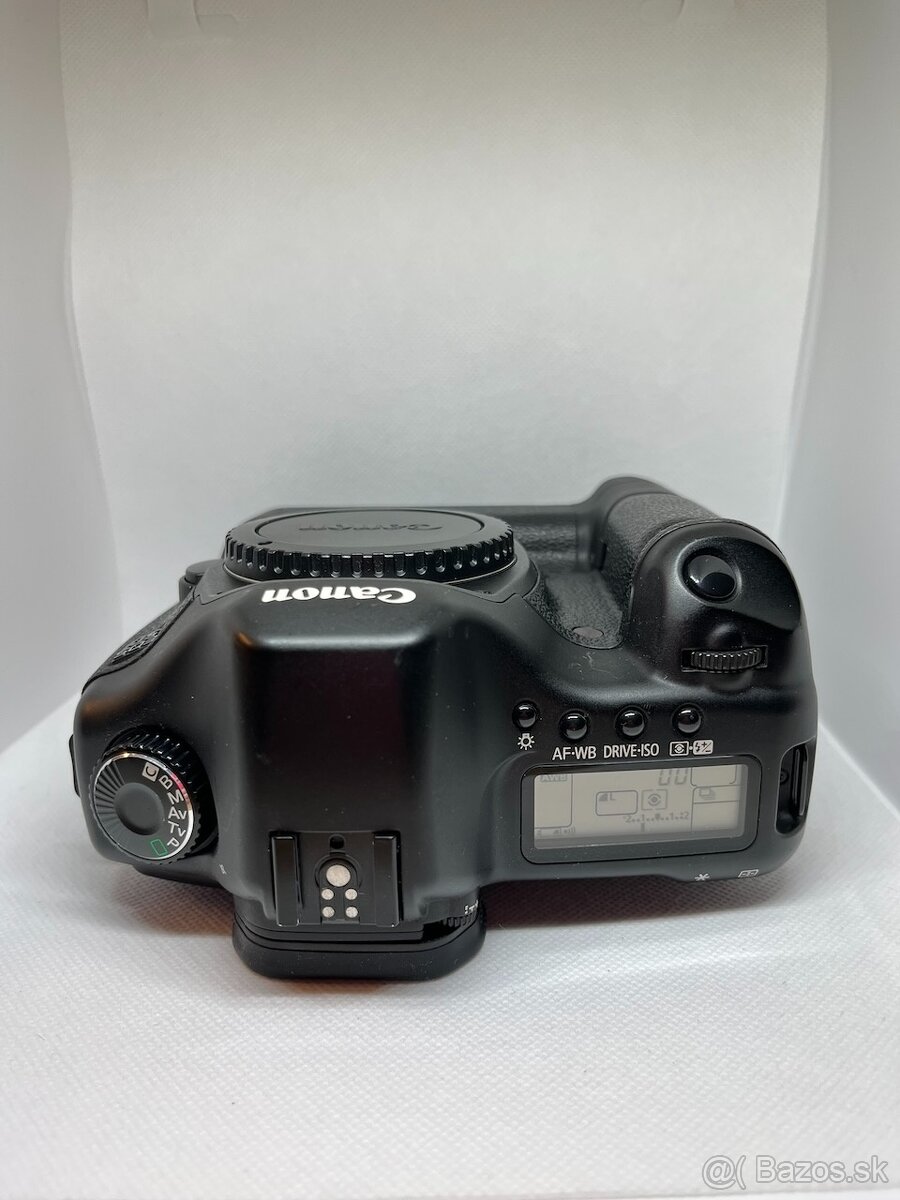 Canon 5D mark i (classic) + BG-E4 - 8