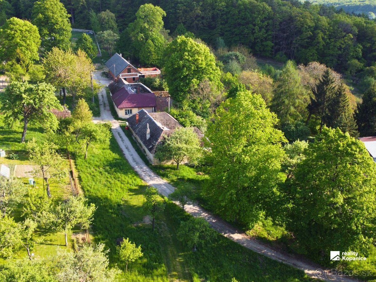 Stavebný pozemok so starším domom na zbúranie - 8