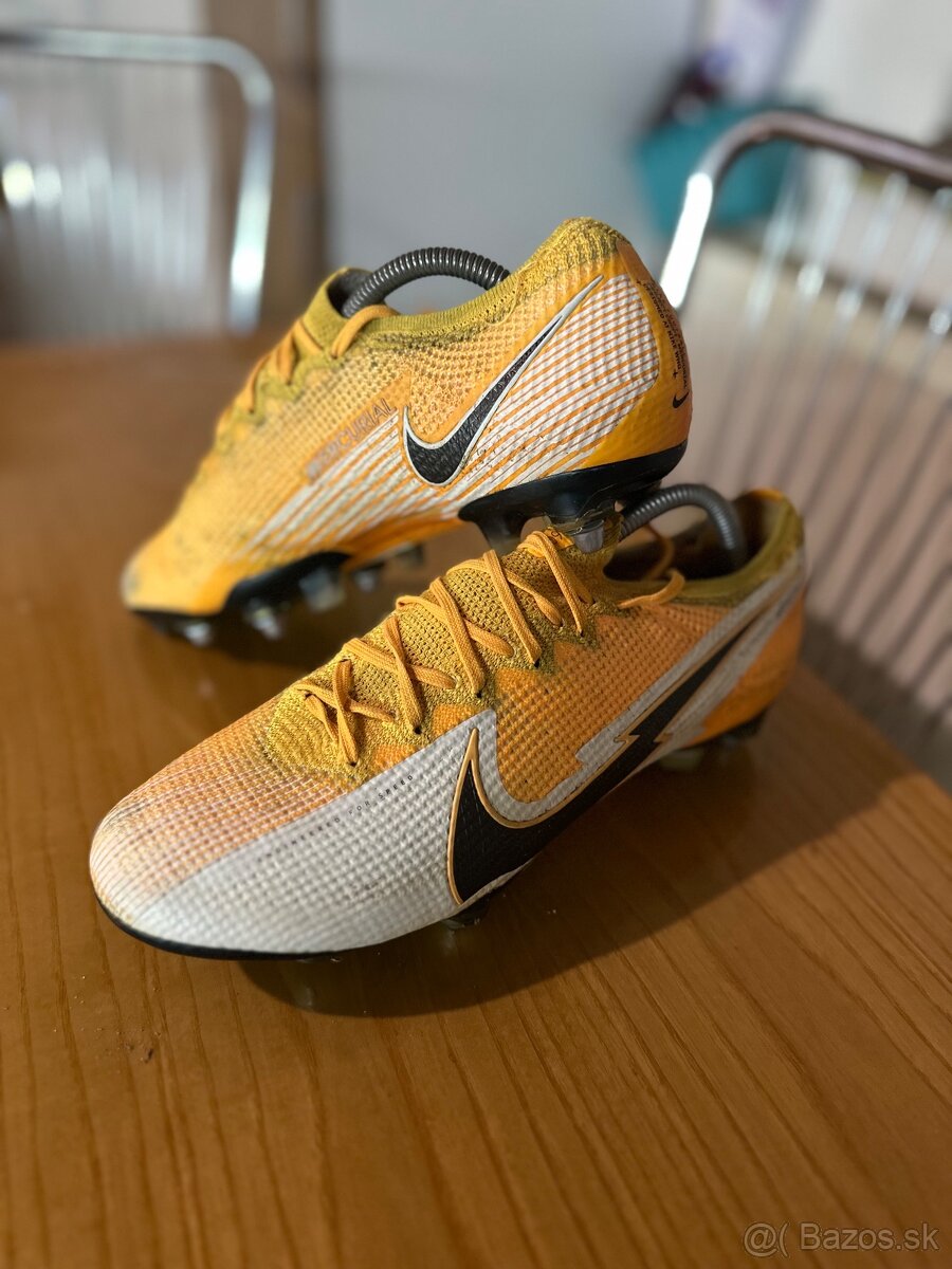 Nike mercurial vapor kopačky UK 8,5 - 8