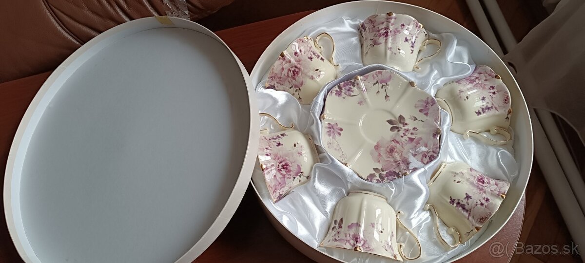 Porcelánový kávový set - 8