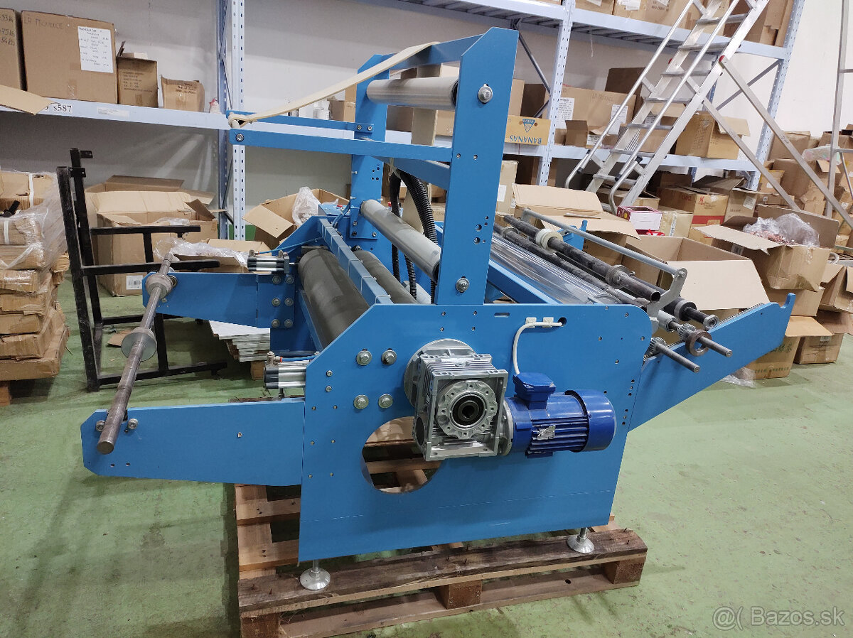 Prevíjačka fólie - 8