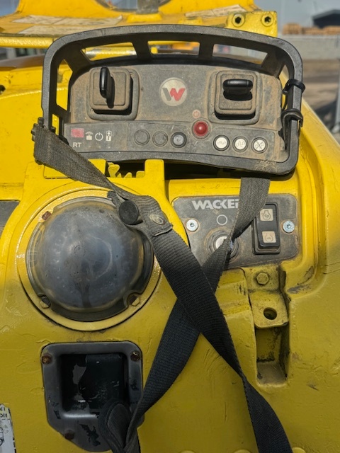 Ježkový válec Wacker Neuson RT82 - 8