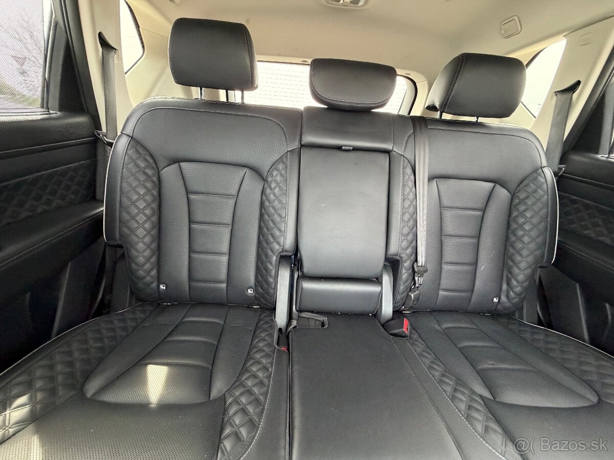 Ssangyong Rexton Premium - 8